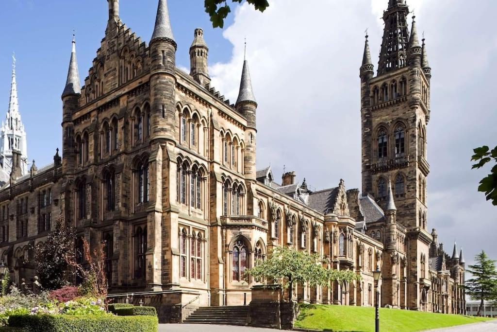 2B Apartment Near Glasgow Sec, Ovo Hydro & City Centre エクステリア 写真